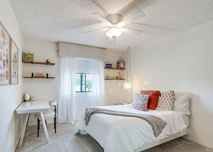 Holiday home Luxurious Outdoor Oasis! Spacious Retreat Mesa