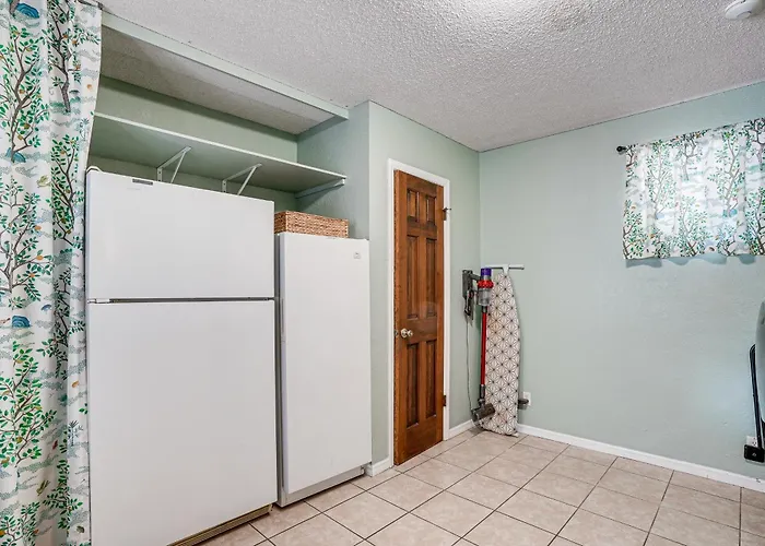Holiday home Luxurious Outdoor Oasis! Spacious Retreat Mesa