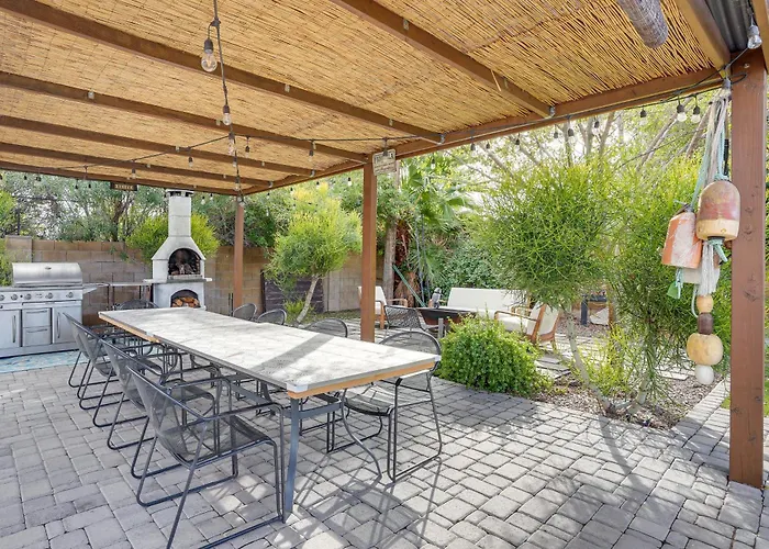 Holiday home Luxurious Outdoor Oasis! Spacious Retreat Mesa